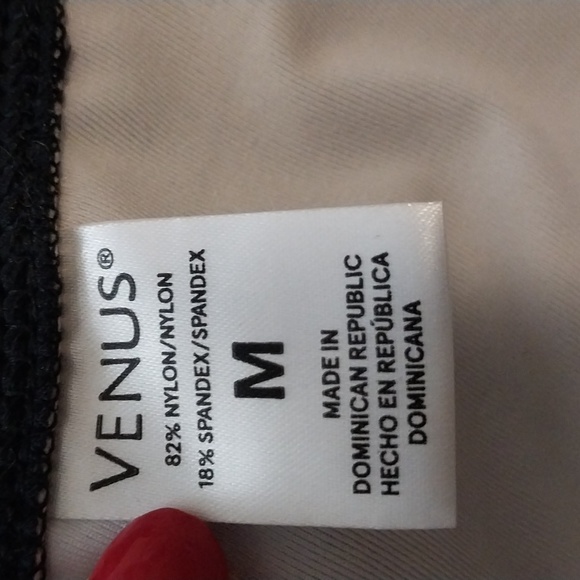 Black Venus bikini - Picture 7 of 7